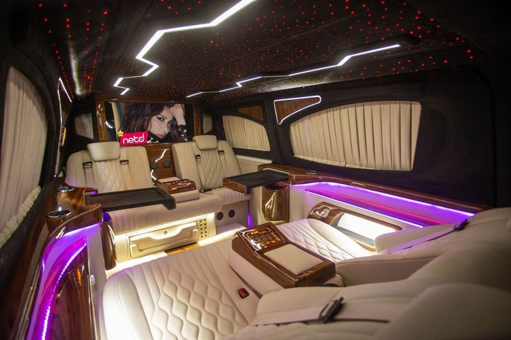 Executive Sprinter Limo